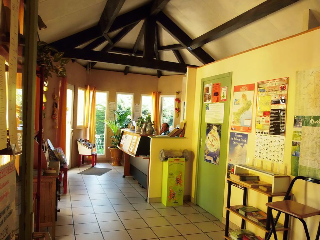 Camping Les Sources Saint-Jean-du-Gard Extérieur photo