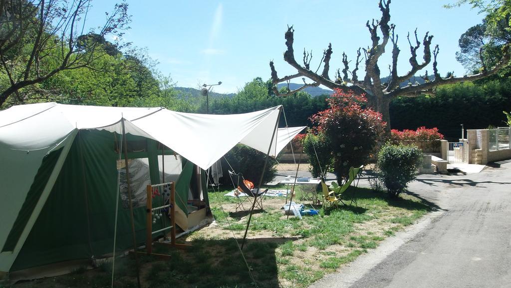Camping Les Sources Saint-Jean-du-Gard Extérieur photo
