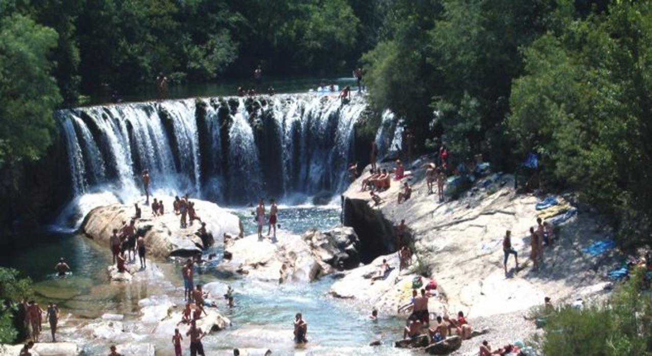 Camping Les Sources Saint-Jean-du-Gard Extérieur photo